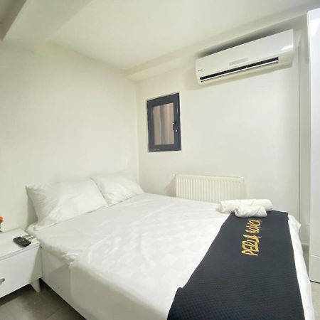 דירות איסטמבול Comfortable And Central Studio Flat In Beyoglu מראה חיצוני תמונה