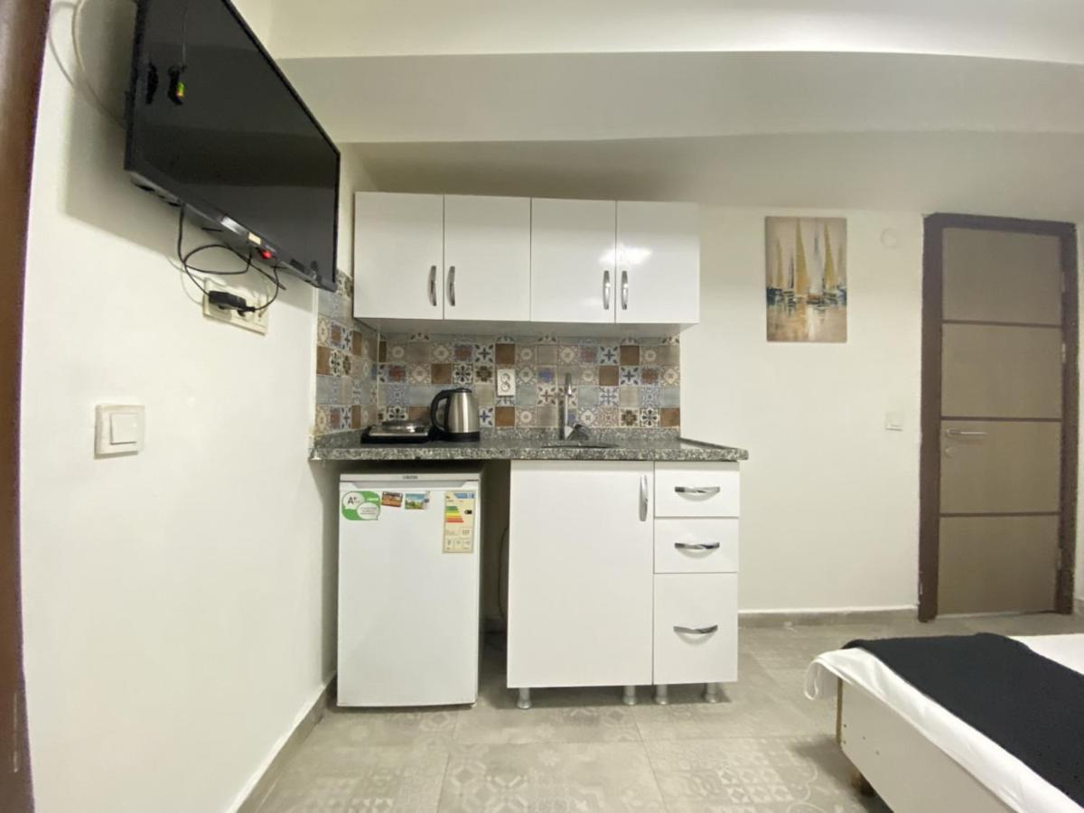 דירות איסטמבול Comfortable And Central Studio Flat In Beyoglu מראה חיצוני תמונה