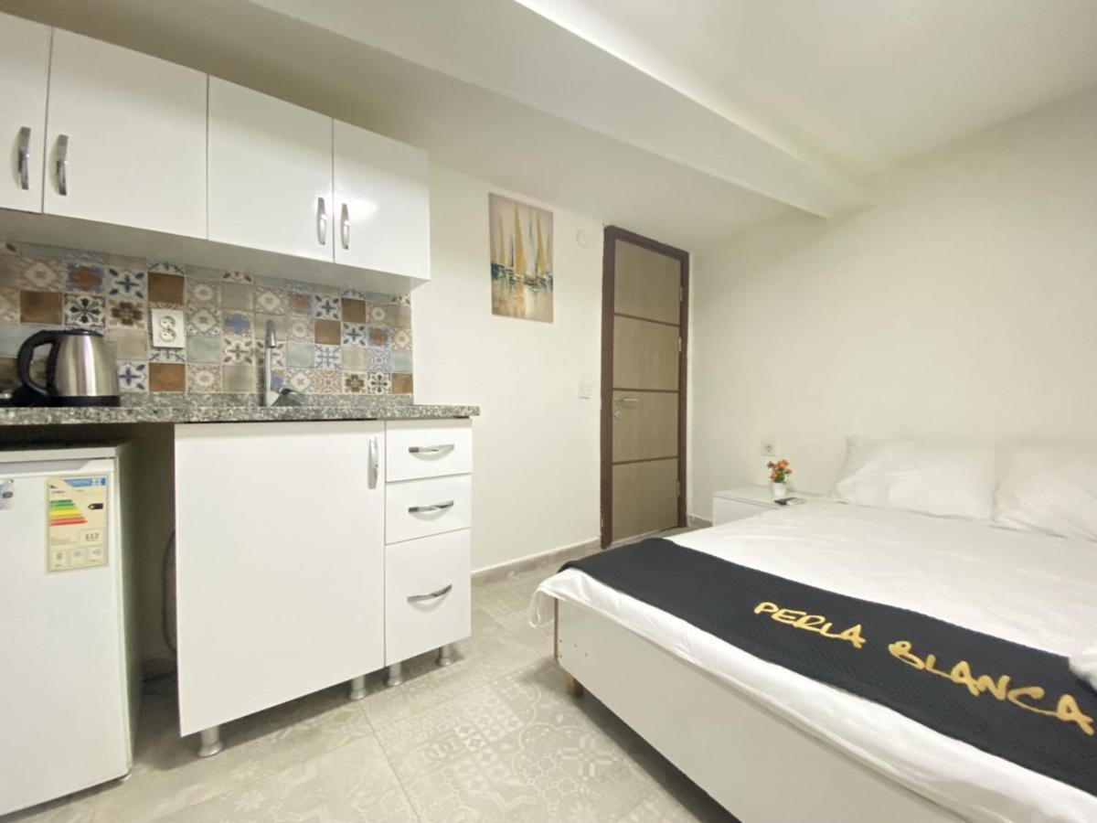 דירות איסטמבול Comfortable And Central Studio Flat In Beyoglu מראה חיצוני תמונה