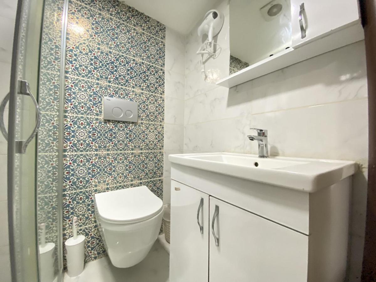 דירות איסטמבול Comfortable And Central Studio Flat In Beyoglu מראה חיצוני תמונה